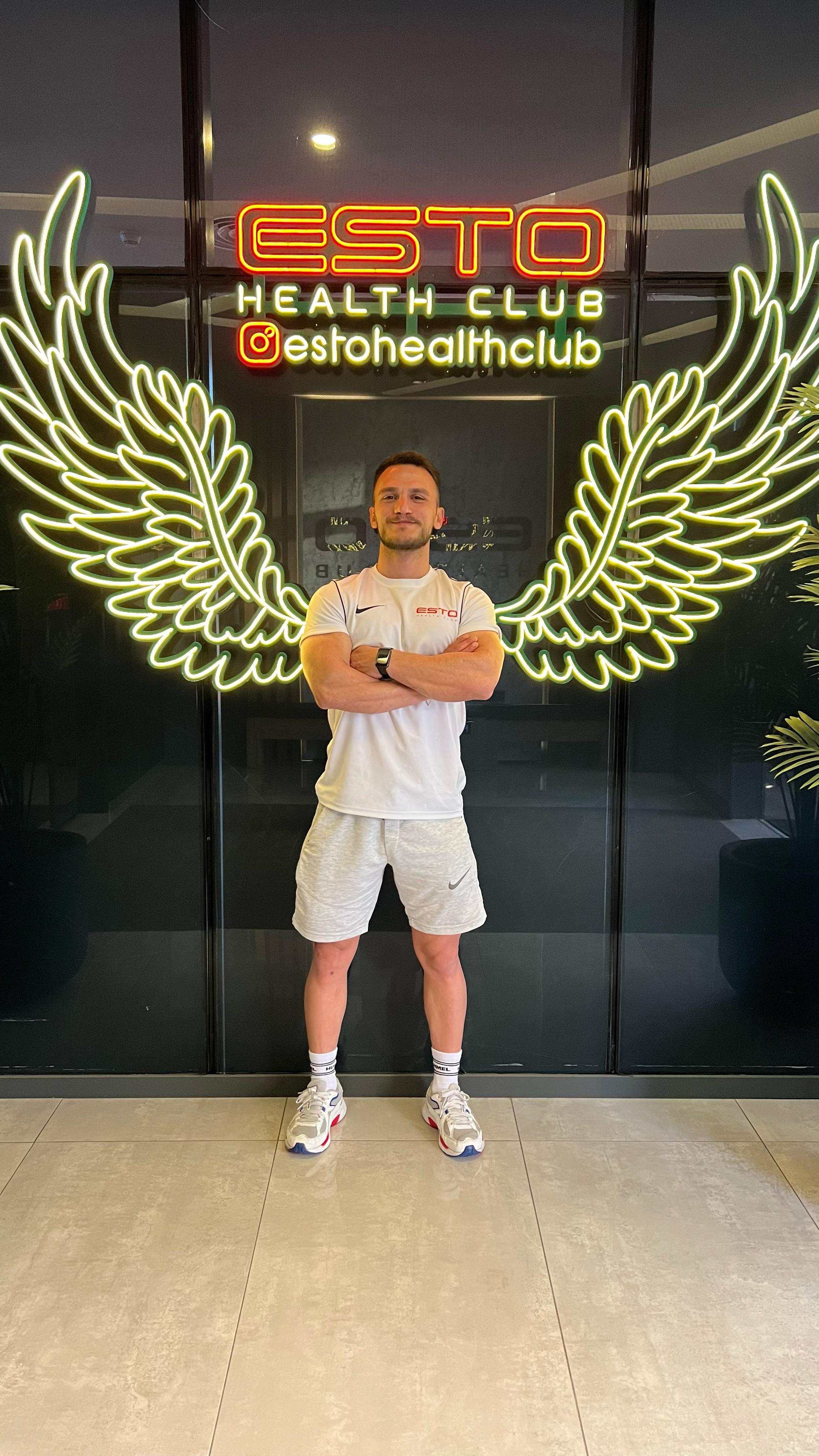 pilates eğitmeni